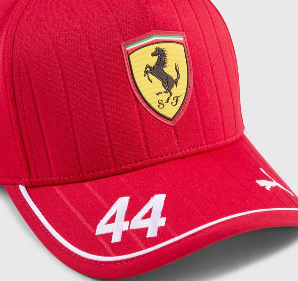 Gorra Ferrari Lewis Hamilton #44 Roja 2025